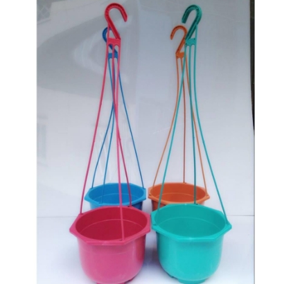 Chậu nhựa treo lớn có móc 19x13