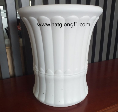 Chậu nhựa Trúc 28x33H - Trắng